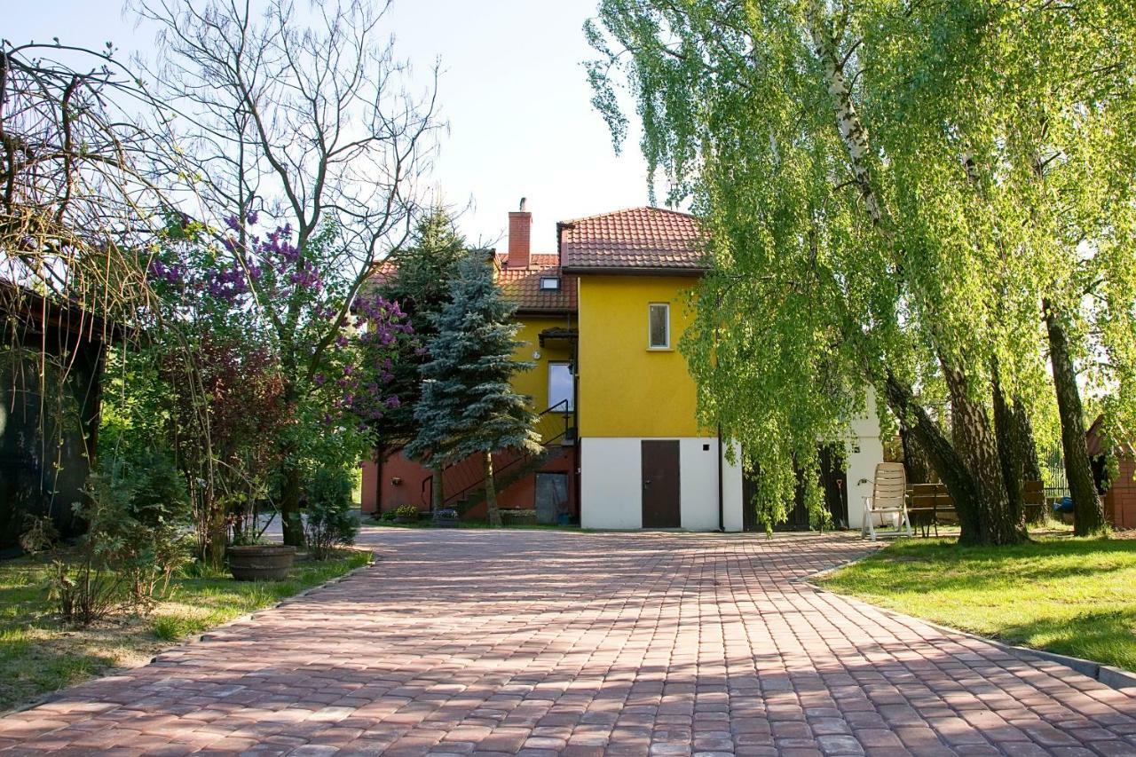 Apisoltysowka Villa Powązki Екстериор снимка